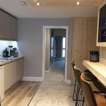 Apartment The Art House 2 Galway, Woodquay