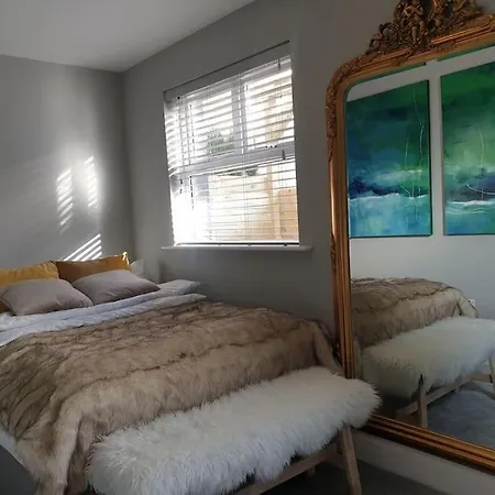 Apartment The Art House 2 Galway, Woodquay *