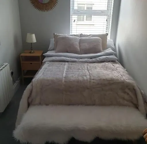 The Art House 2 Galway, Woodquay *